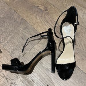 Vince camuto black patent classic heels